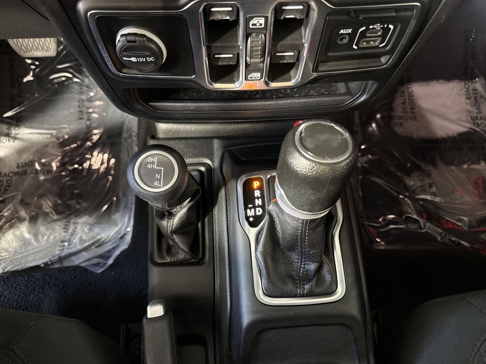 Used 2023 Jeep Wrangler Sport S image 21