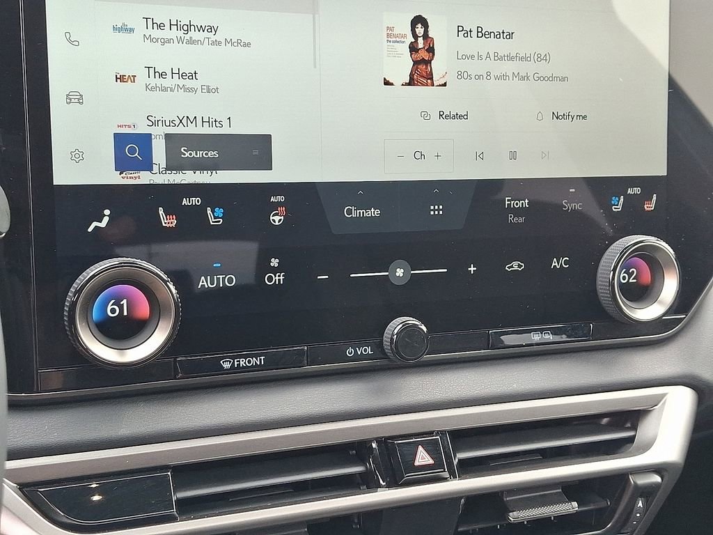 Used 2025 Lexus RX 350 Premium image 17