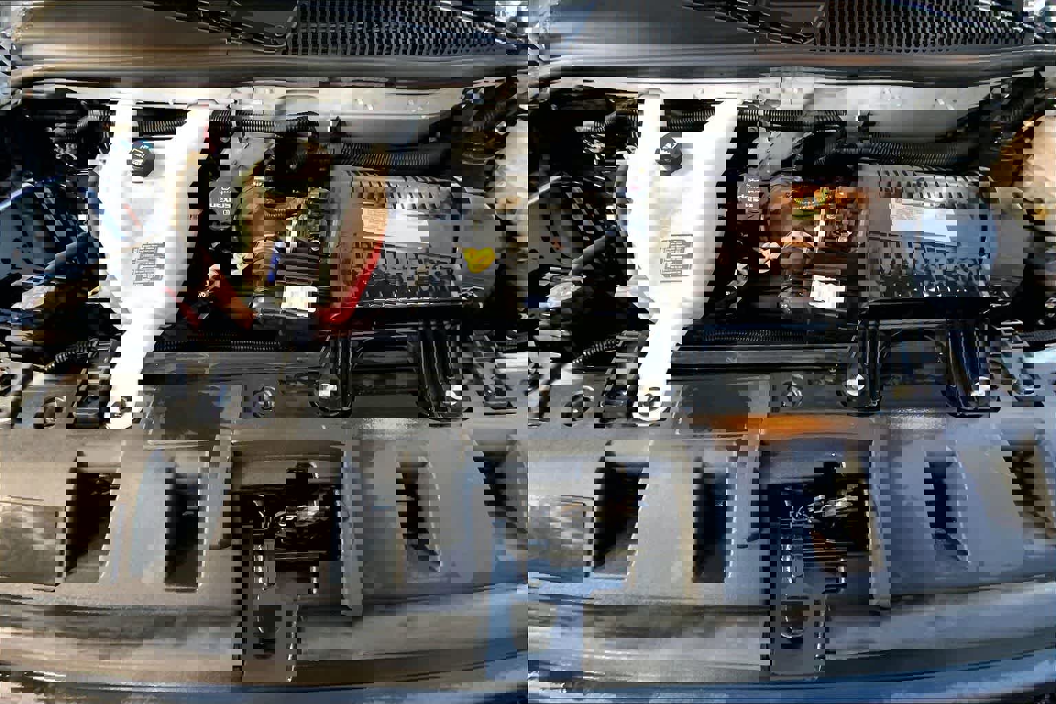 Used 2020 Chevrolet Express 3500 LT w/ LT Preferred Equipment Group image 10