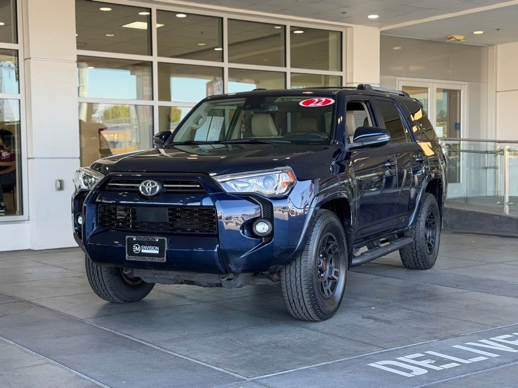 Used 2022 Toyota 4Runner SR5 Premium w/ Moonroof Package RWD image 2