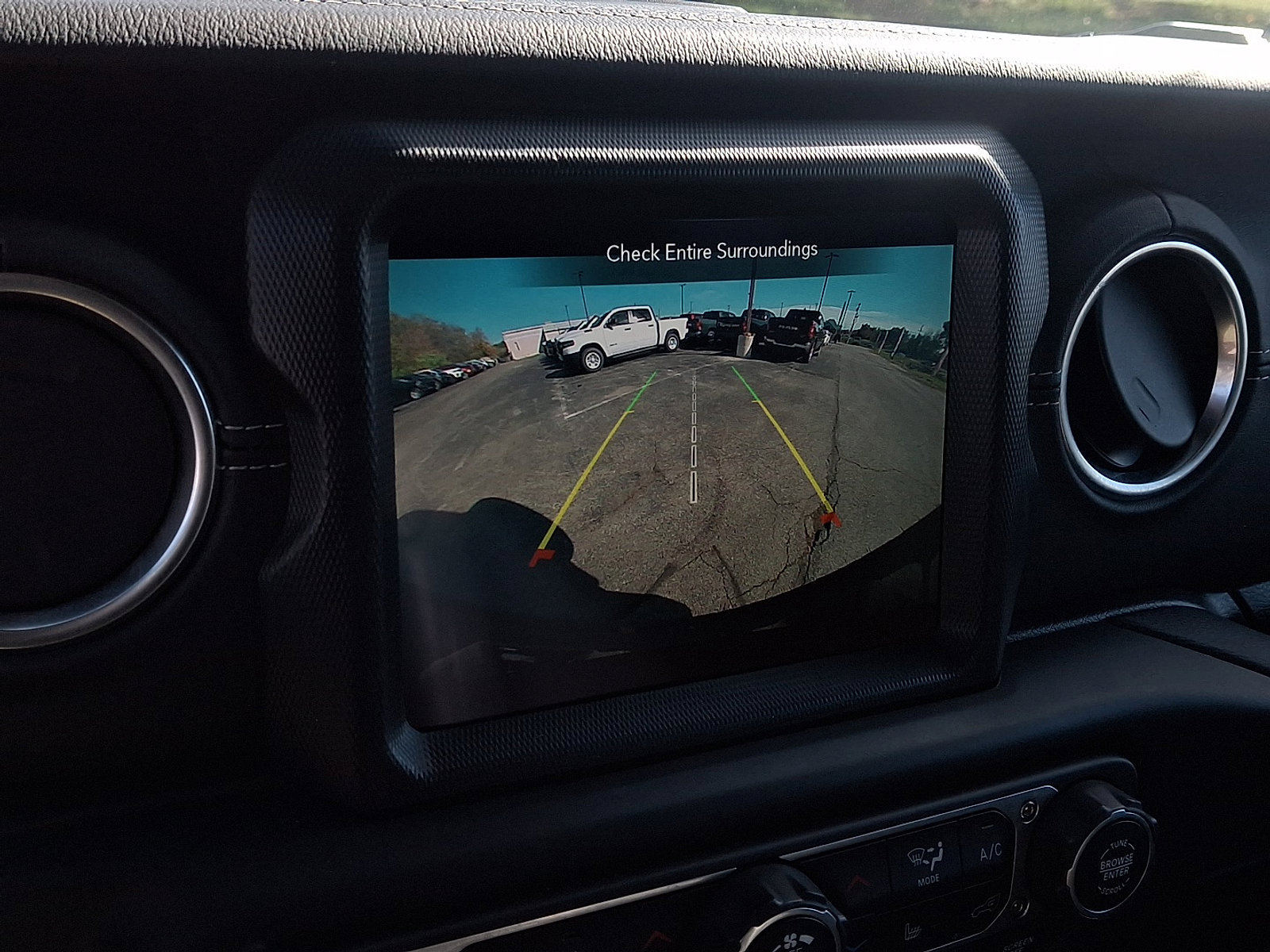 Used 2021 Jeep Wrangler Unlimited Sahara w/ Cold Weather Group image 25