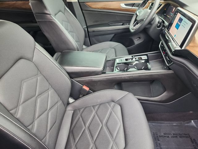 Used 2024 Volkswagen Atlas SE FWD image 18