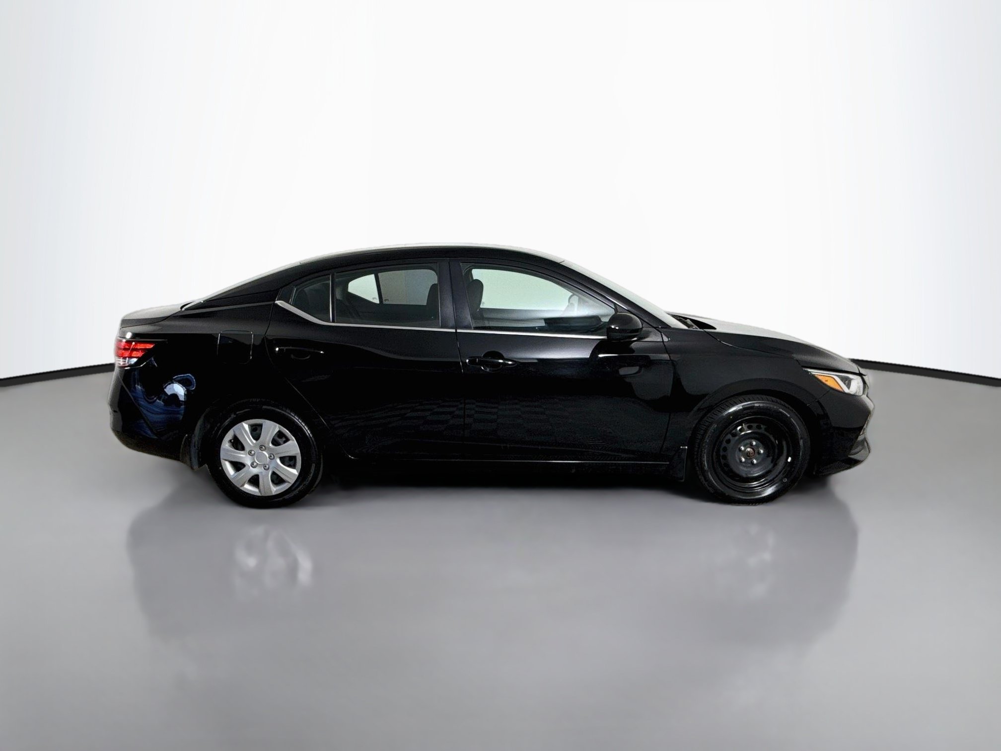 Used 2023 Nissan Sentra S FWD image 11