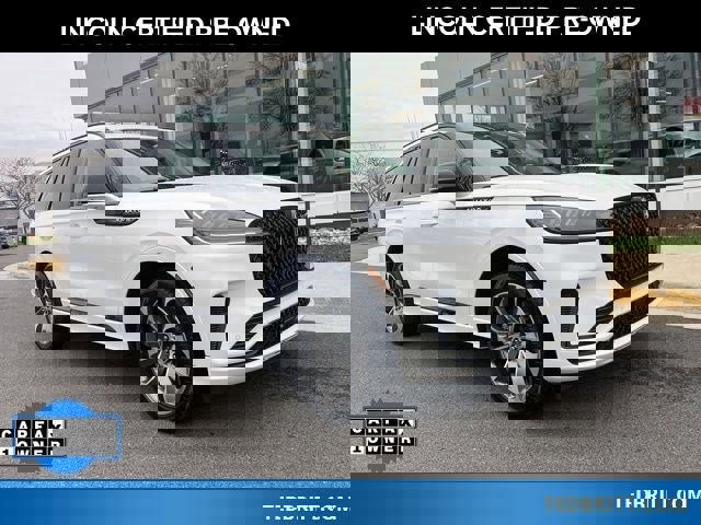 Used 2025 Lincoln Aviator AWD w/ Jet Appearance Package image 1