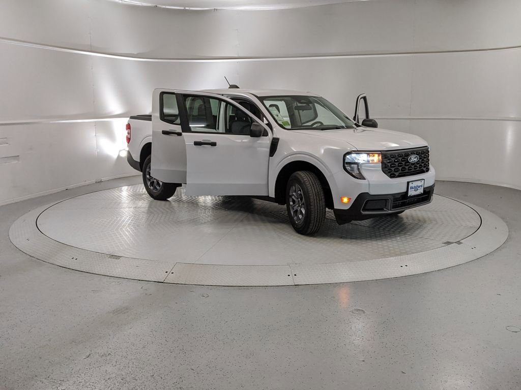 New 2025 Ford Maverick XLT w/ Equipment Group 302A image 7