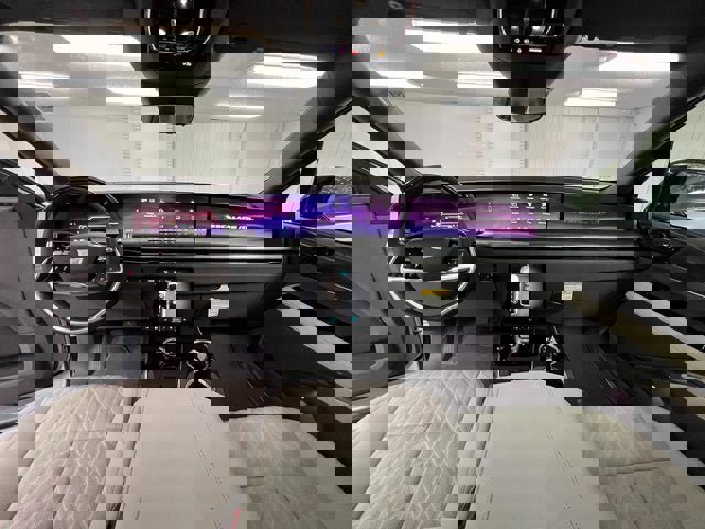 New 2026 Cadillac Escalade IQL Luxury image 17