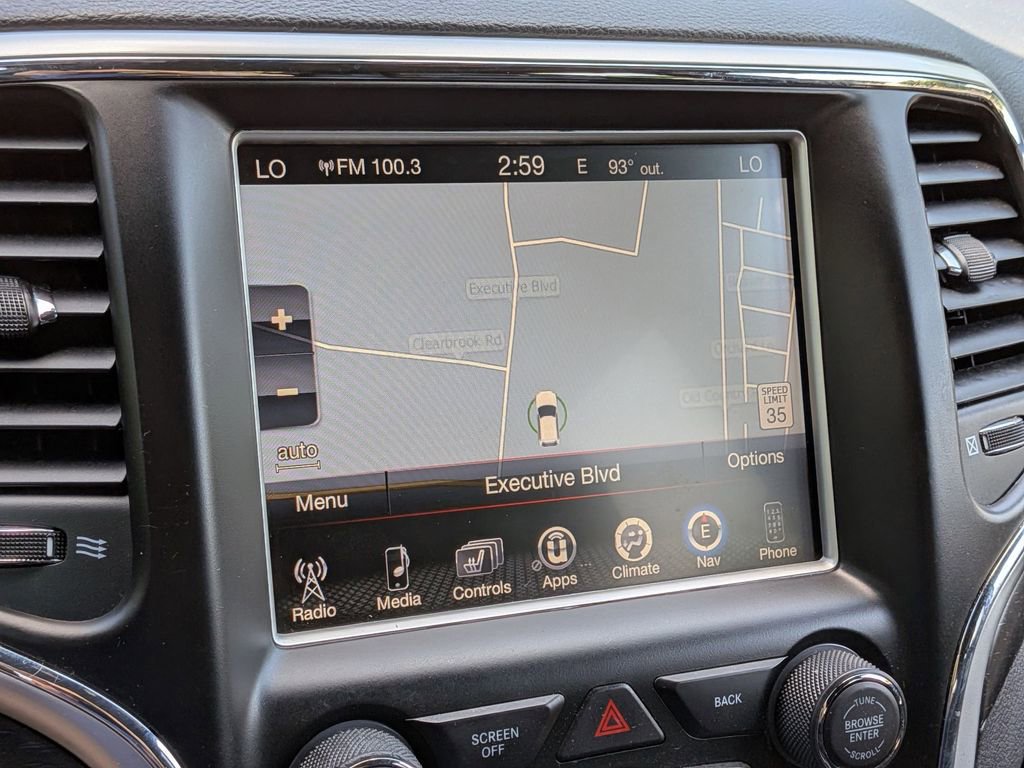 Used 2015 Jeep Grand Cherokee Altitude AWD/4WD image 18