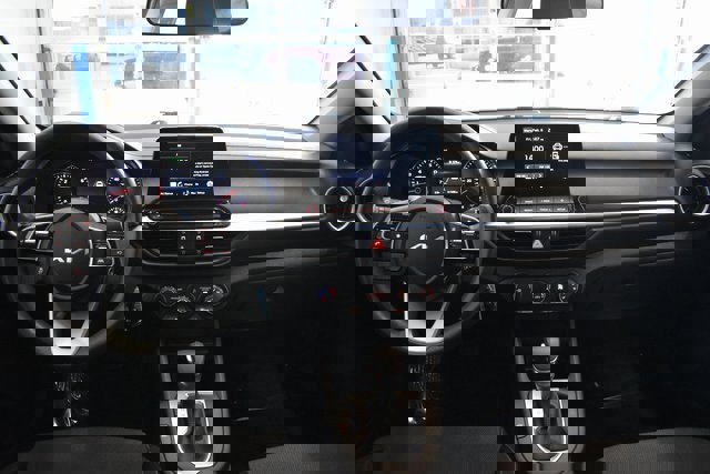 Used 2024 Kia Forte LXS image 5