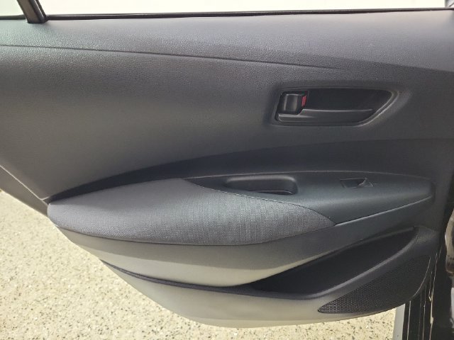 Used 2026 Toyota Corolla LE FWD image 14