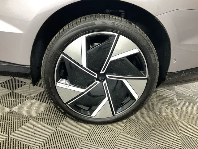 New 2026 Volvo EX90 Ultra image 37