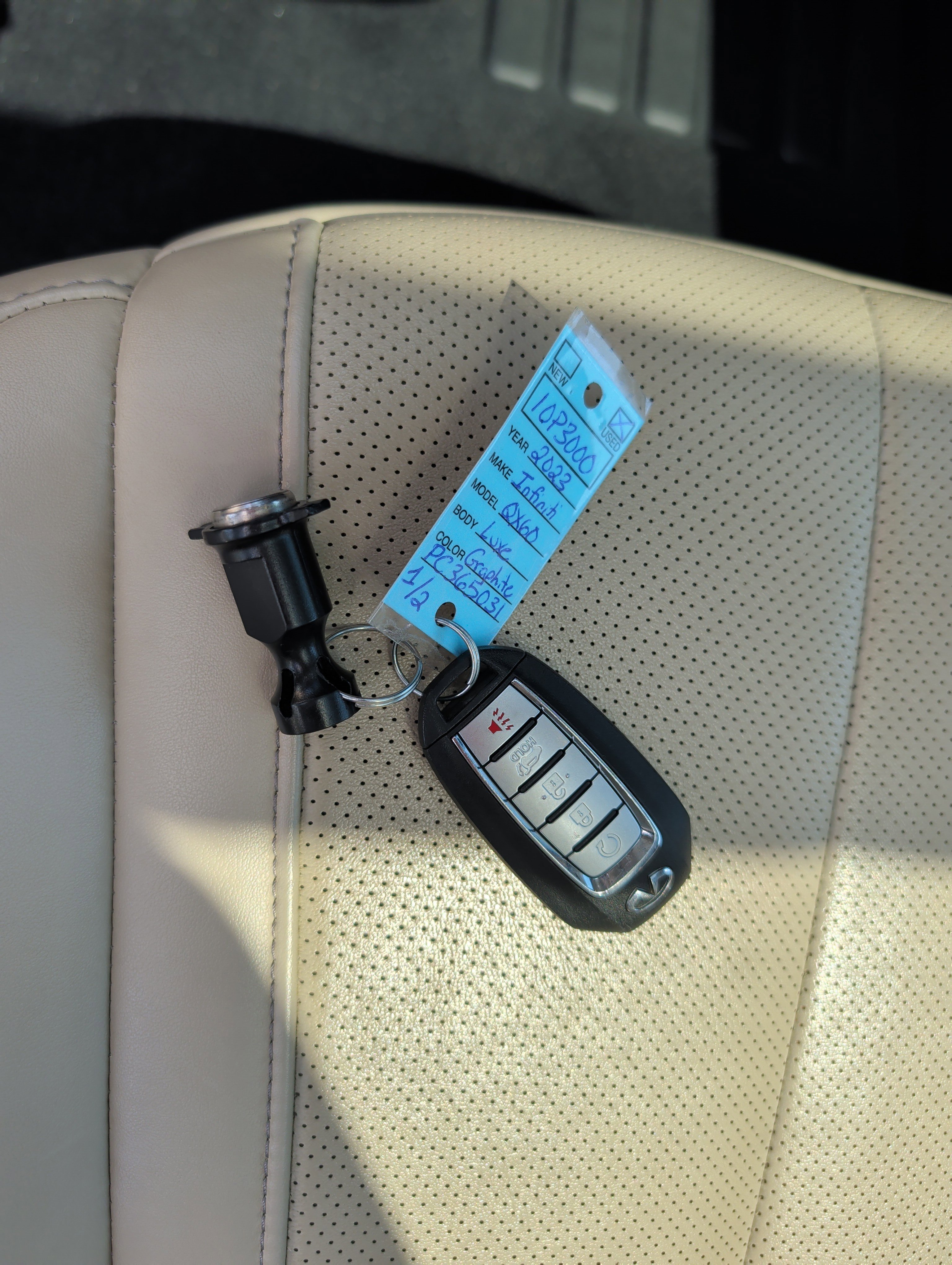 Certified 2023 INFINITI QX60 Luxe w/ Cargo Package image 30