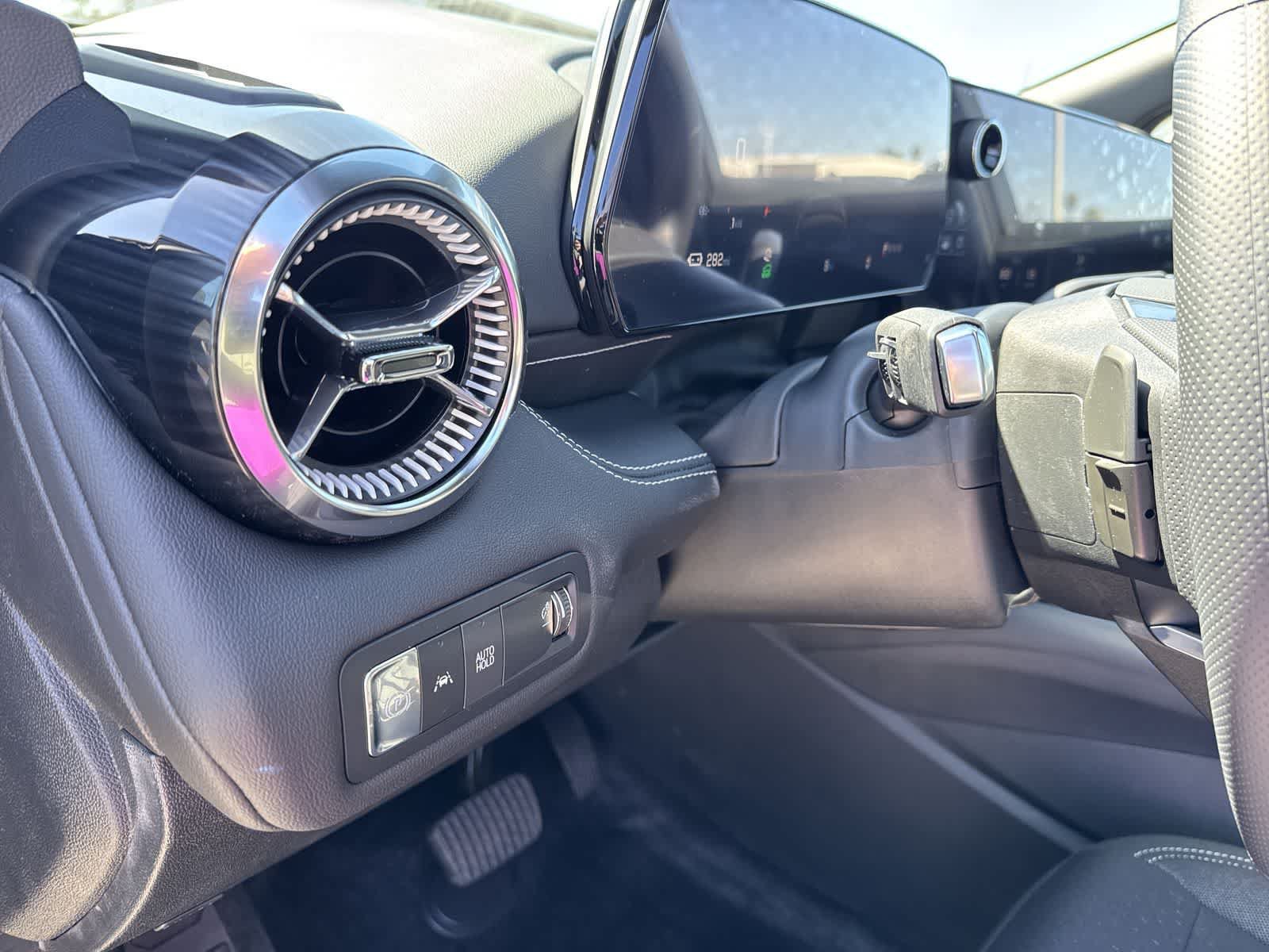 New 2025 Chevrolet Blazer EV LT AWD/4WD image 17