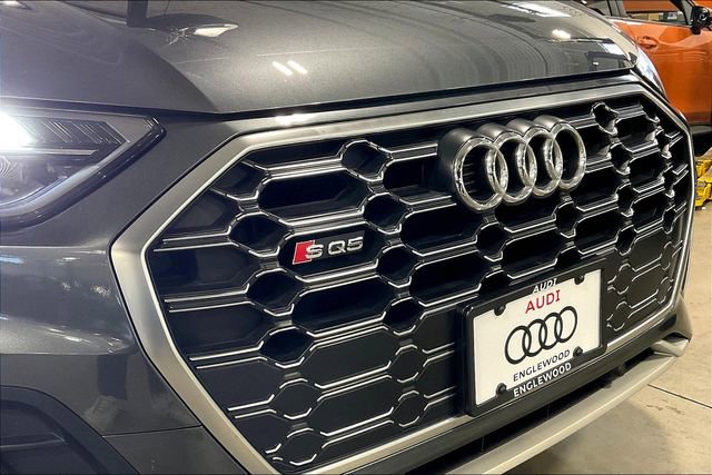 Used 2023 Audi SQ5 Premium w/ Convenience Package image 29