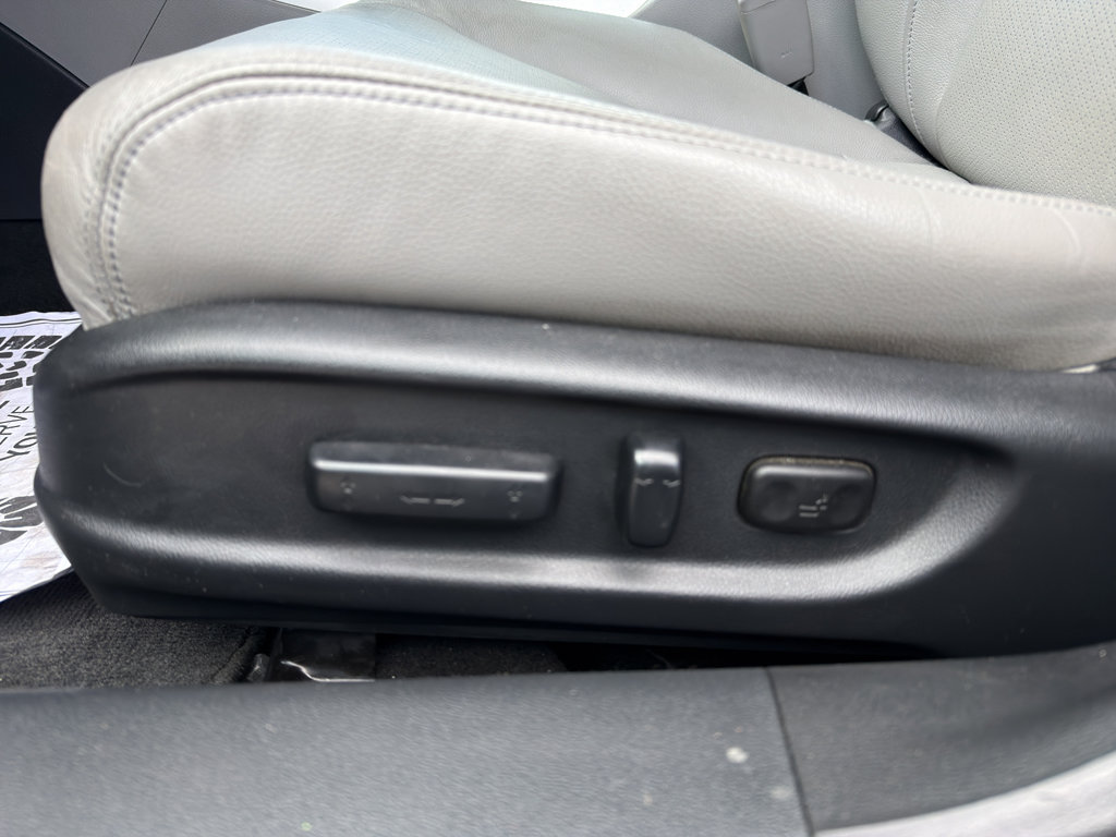 Used 2016 Honda Accord Touring image 15