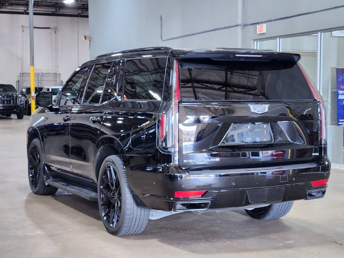 Used 2021 Cadillac Escalade Sport w/ Driver Assist Tech Package AWD/4WD image 7
