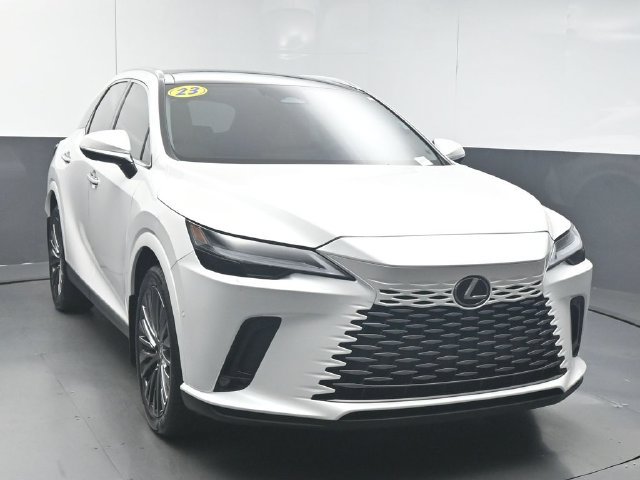 Used 2023 Lexus RX 350 FWD w/ Cold Area Package image 2