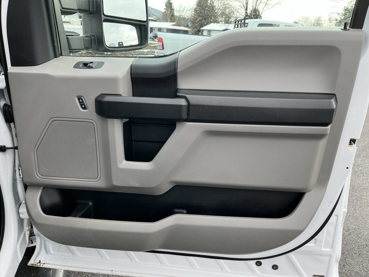 Used 2019 Ford F250 XL w/ Power Equipment Group AWD/4WD image 22