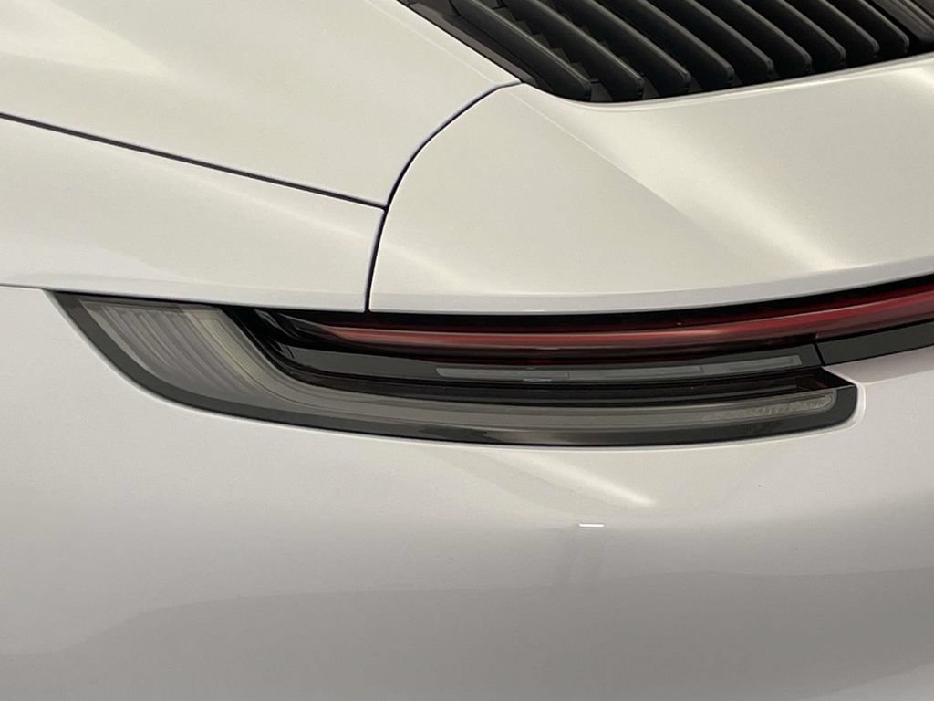 Certified 2024 Porsche 911 Carrera 4S AWD/4WD image 16