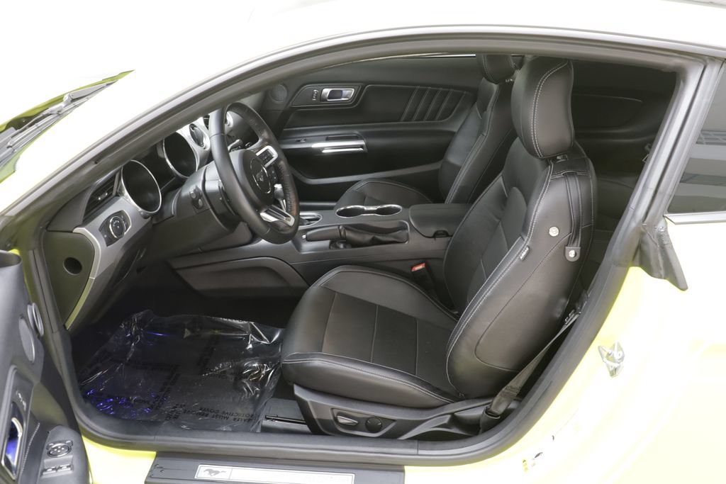 Used 2021 Ford Mustang GT Premium w/ Black Accent Package RWD image 6