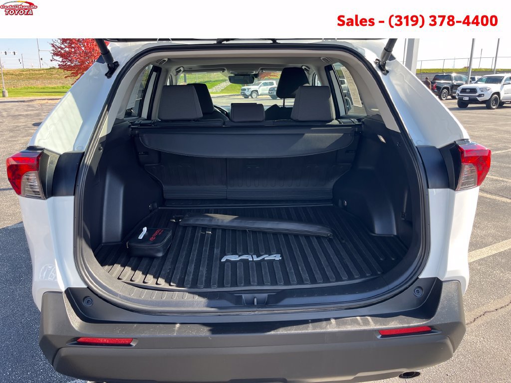 Certified 2024 Toyota RAV4 XLE w/ Convenience Package AWD/4WD image 6