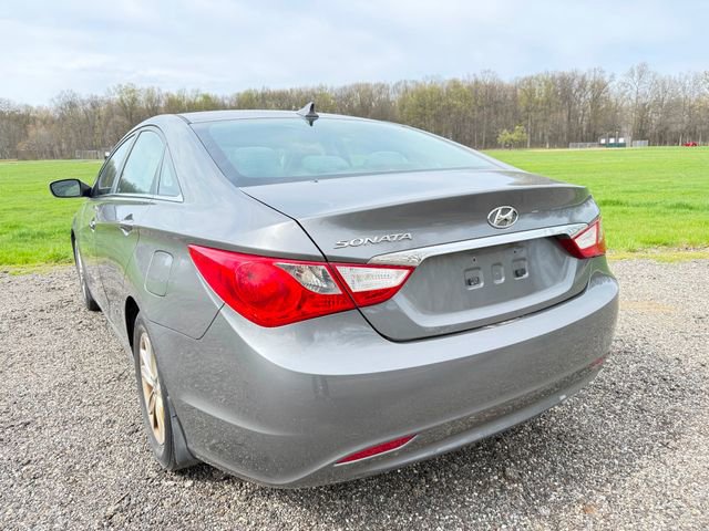 Used 2013 Hyundai Sonata GLS w/ Popular Equipment Pkg FWD image 3