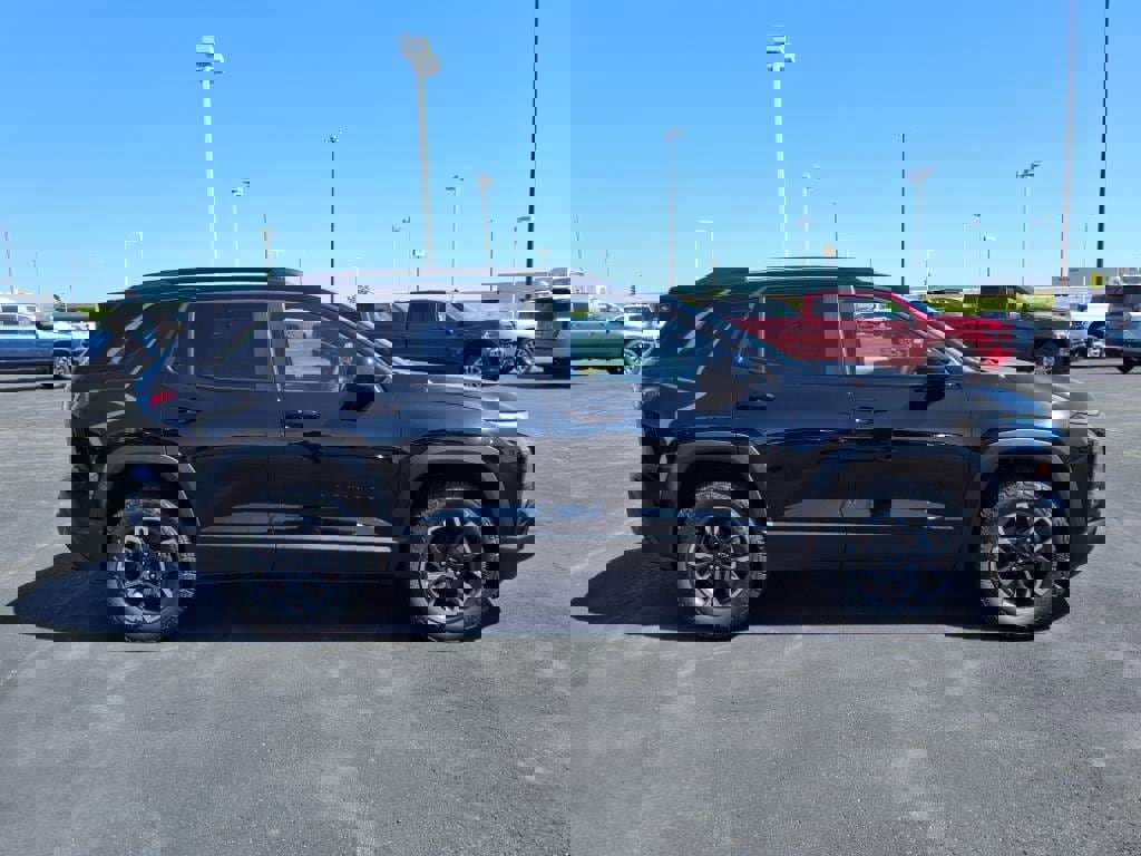 New 2026 Chevrolet Equinox ACTIV w/ Safety and Technology Package image 2