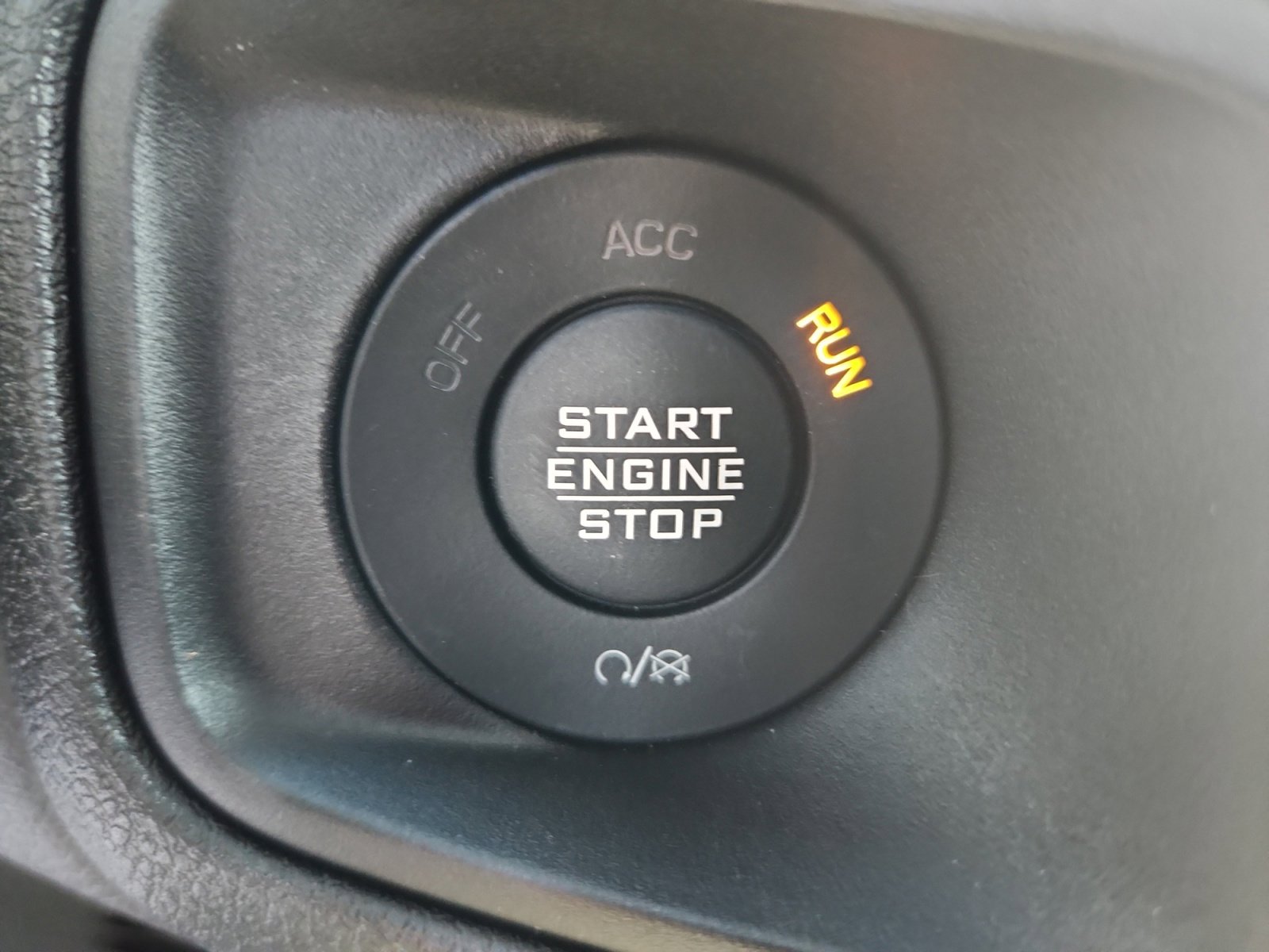 Used 2025 Jeep Wrangler Willys image 31