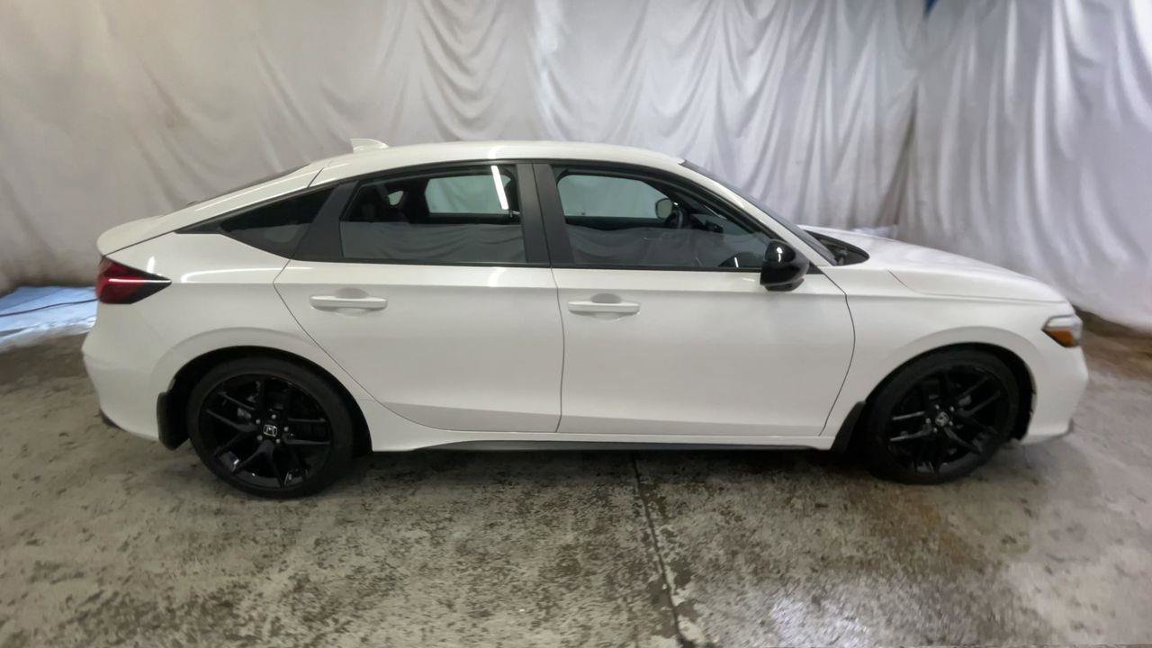 Used 2025 Honda Civic Sport image 9