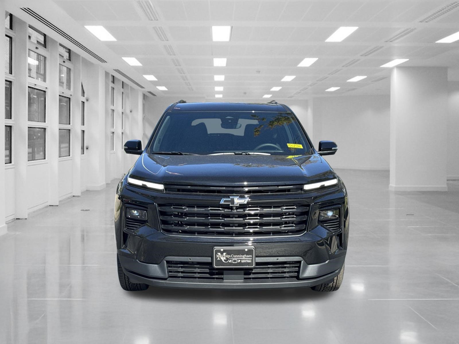 New 2027 Chevrolet Traverse LT w/ Enhanced Driving Package FWD image 2