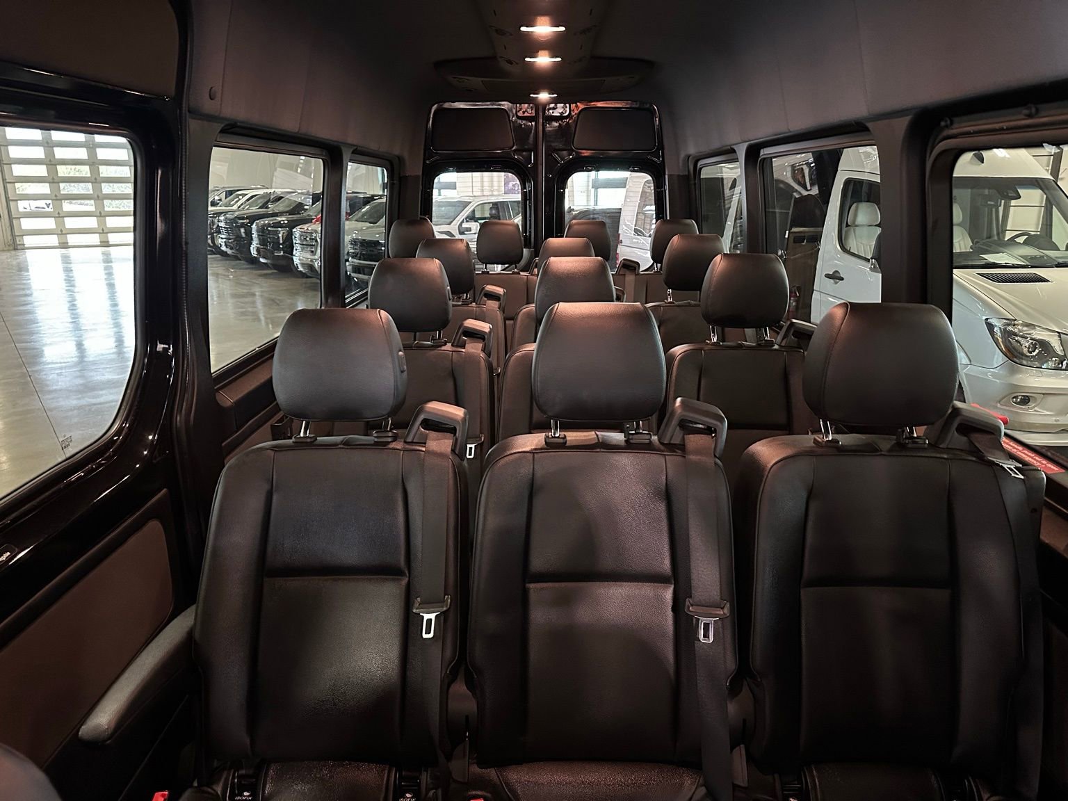 Used 2022 Mercedes-Benz Sprinter 2500 image 15