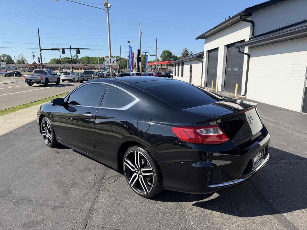 Used 2015 Honda Accord EX image 4