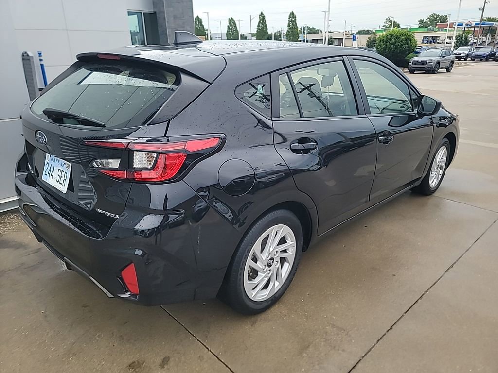 Certified 2024 Subaru Impreza 2.0i AWD/4WD image 5