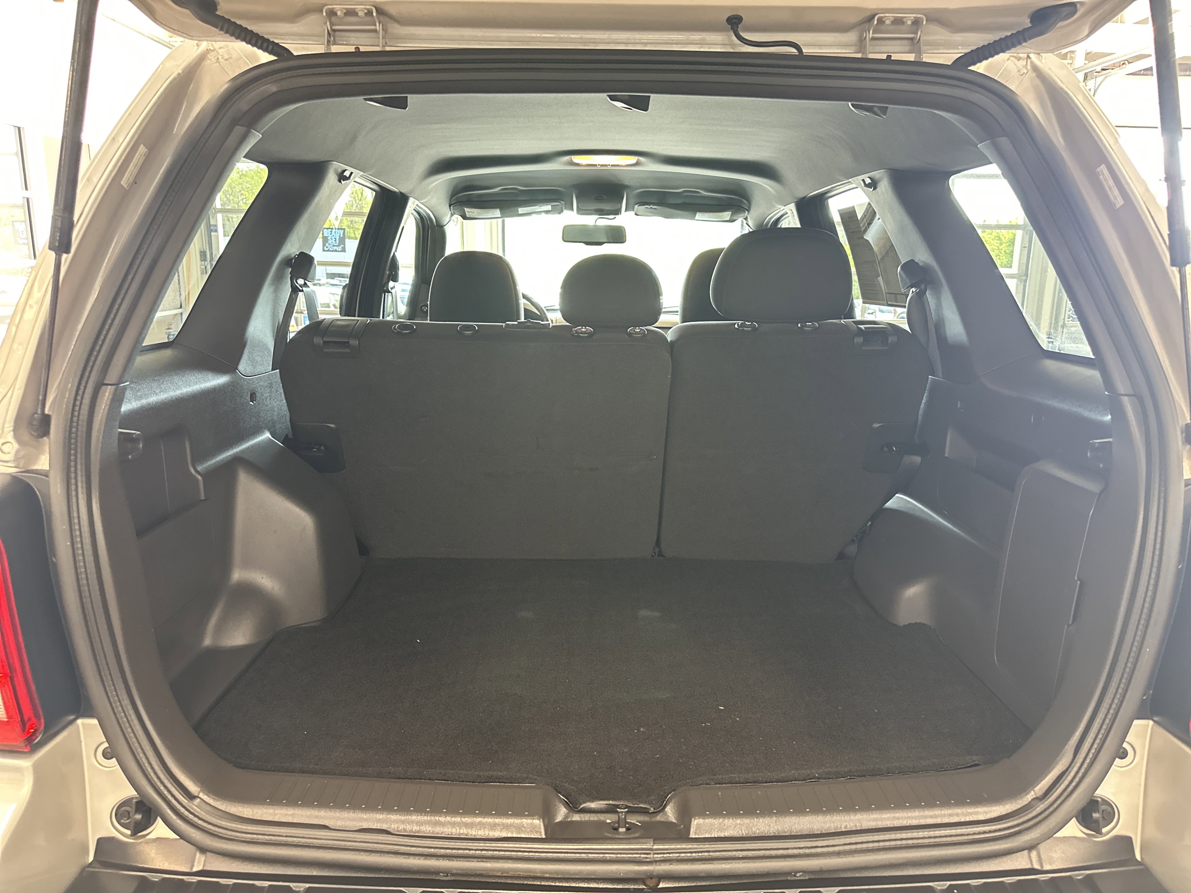 Used 2009 Ford Escape XLT FWD image 6