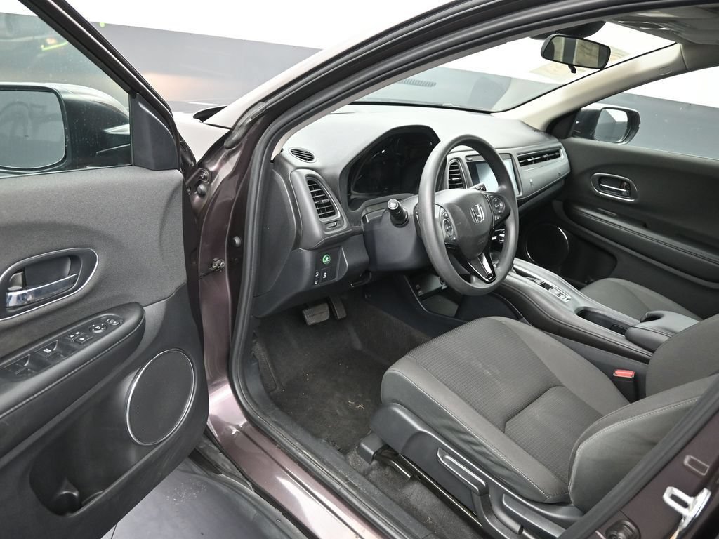 Used 2022 Honda HR-V EX image 10