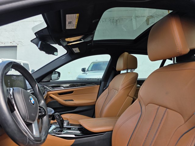 Used 2018 BMW 540i RWD image 4