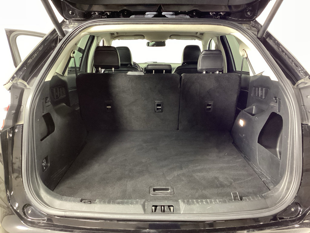 Used 2023 Ford Edge SEL w/ Convenience Package image 29