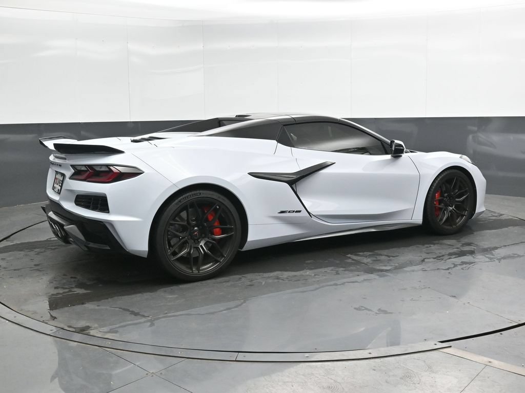 Used 2024 Chevrolet Corvette Z06 w/ Battery Protection Package RWD image 2