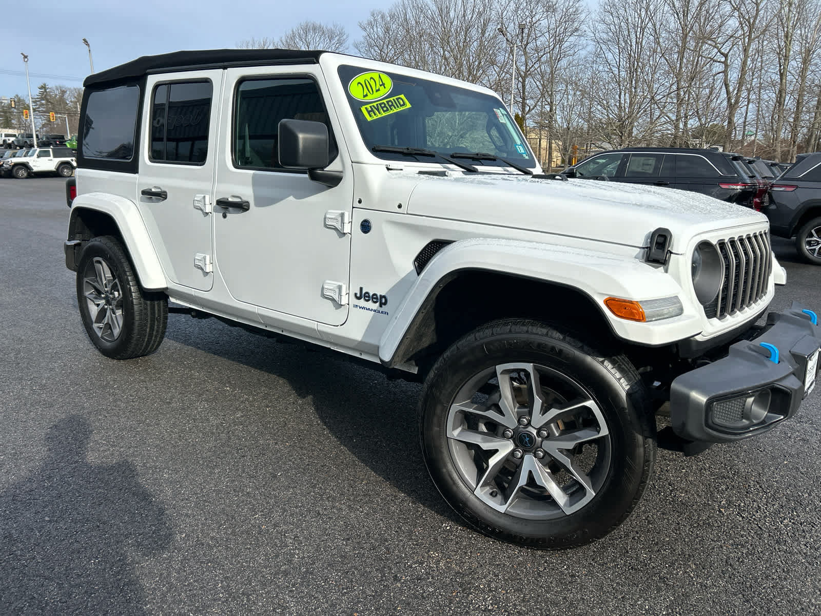 Used 2024 Jeep Wrangler Unlimited AWD/4WD image 4