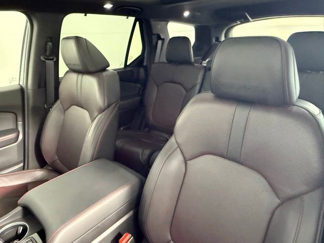 Used 2025 Honda Pilot Black Edition image 35