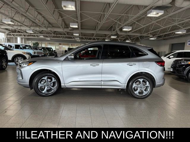 Used 2023 Ford Escape ST-Line Select w/ Tech Pack #1 AWD/4WD image 5