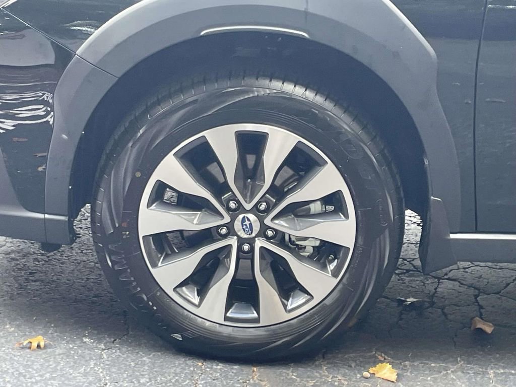 New 2025 Subaru Outback Limited w/ Popular Package #2 image 9