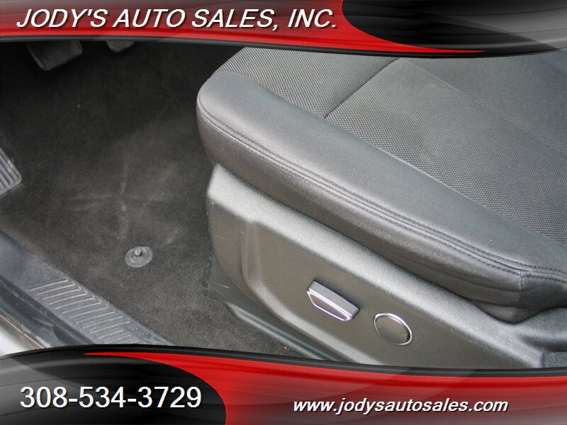 Used 2019 Ford Expedition Max XL AWD/4WD image 4