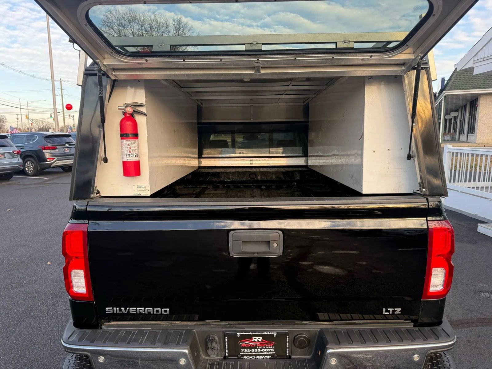 Used 2017 Chevrolet Silverado 1500 LTZ w/ LTZ Plus Package image 37