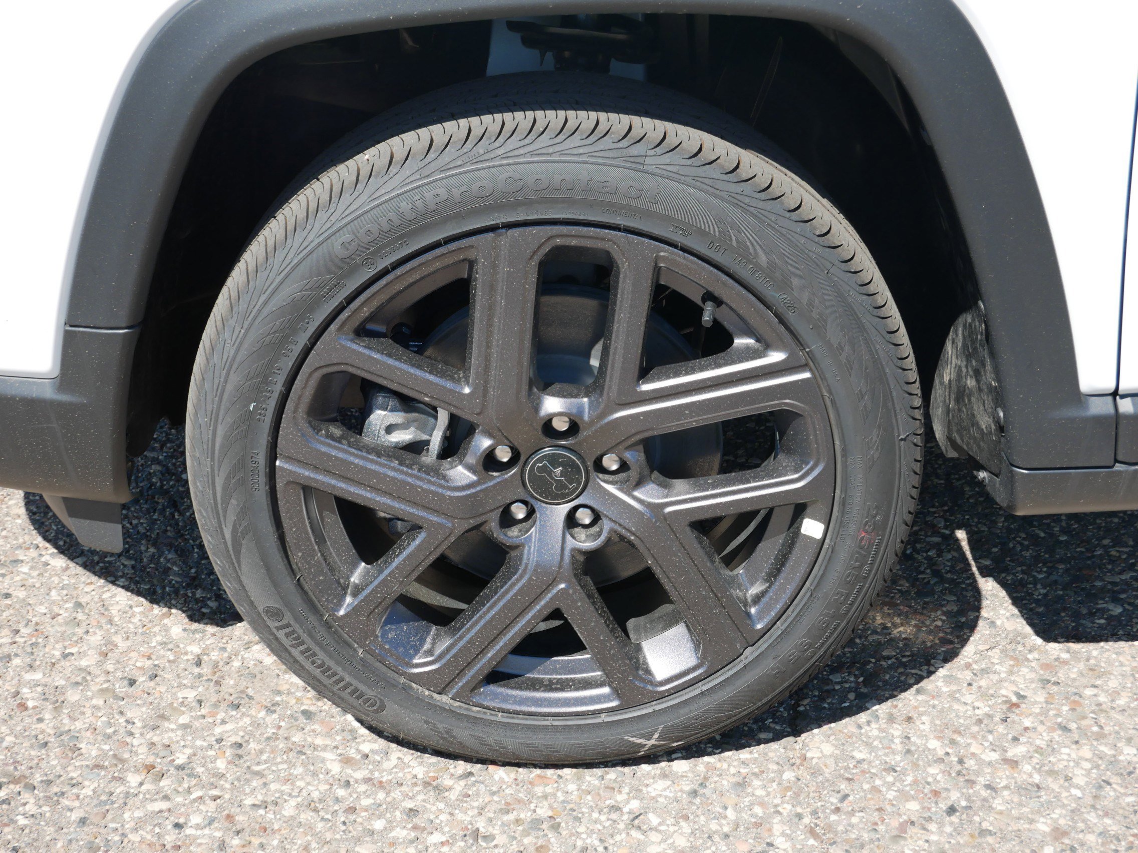 New 2026 Jeep Compass Latitude AWD/4WD image 5