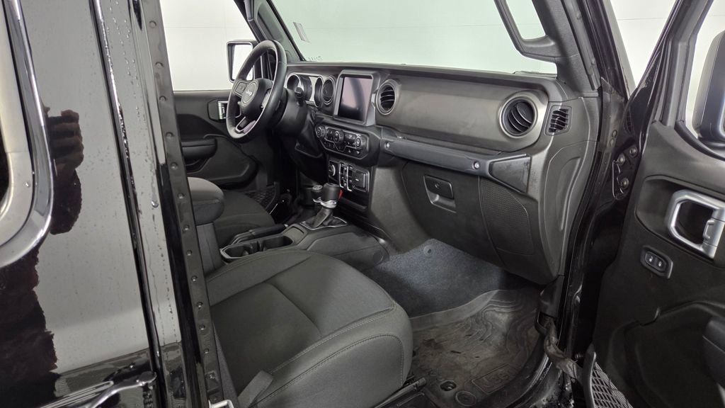 Used 2022 Jeep Gladiator Willys image 34