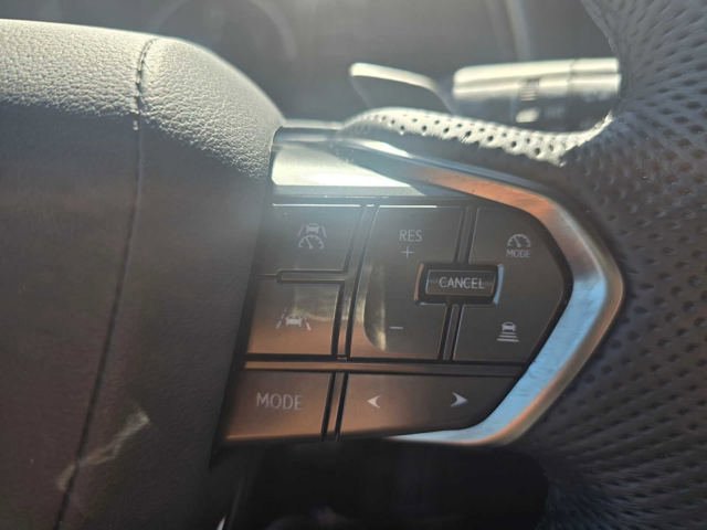 Certified 2025 Lexus TX 500h AWD w/ Technology Package image 33