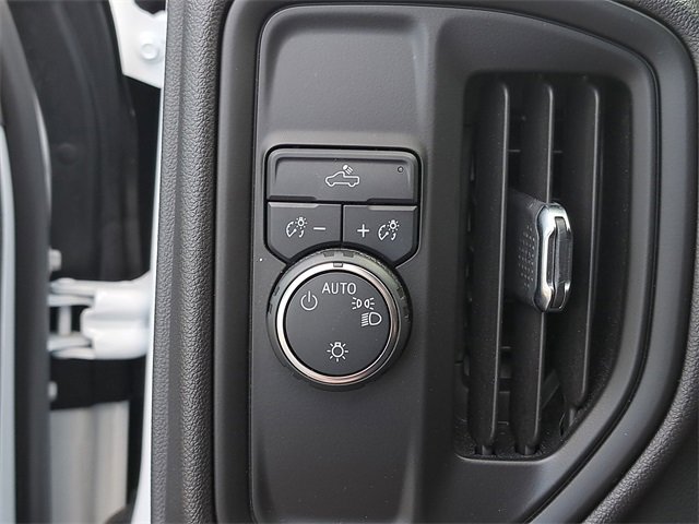Used 2024 Chevrolet Silverado 1500 Custom w/ LPO, Dark Essentials Package image 22