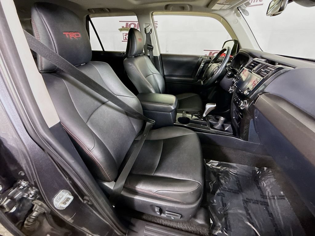 Used 2020 Toyota 4Runner TRD Pro AWD/4WD image 31
