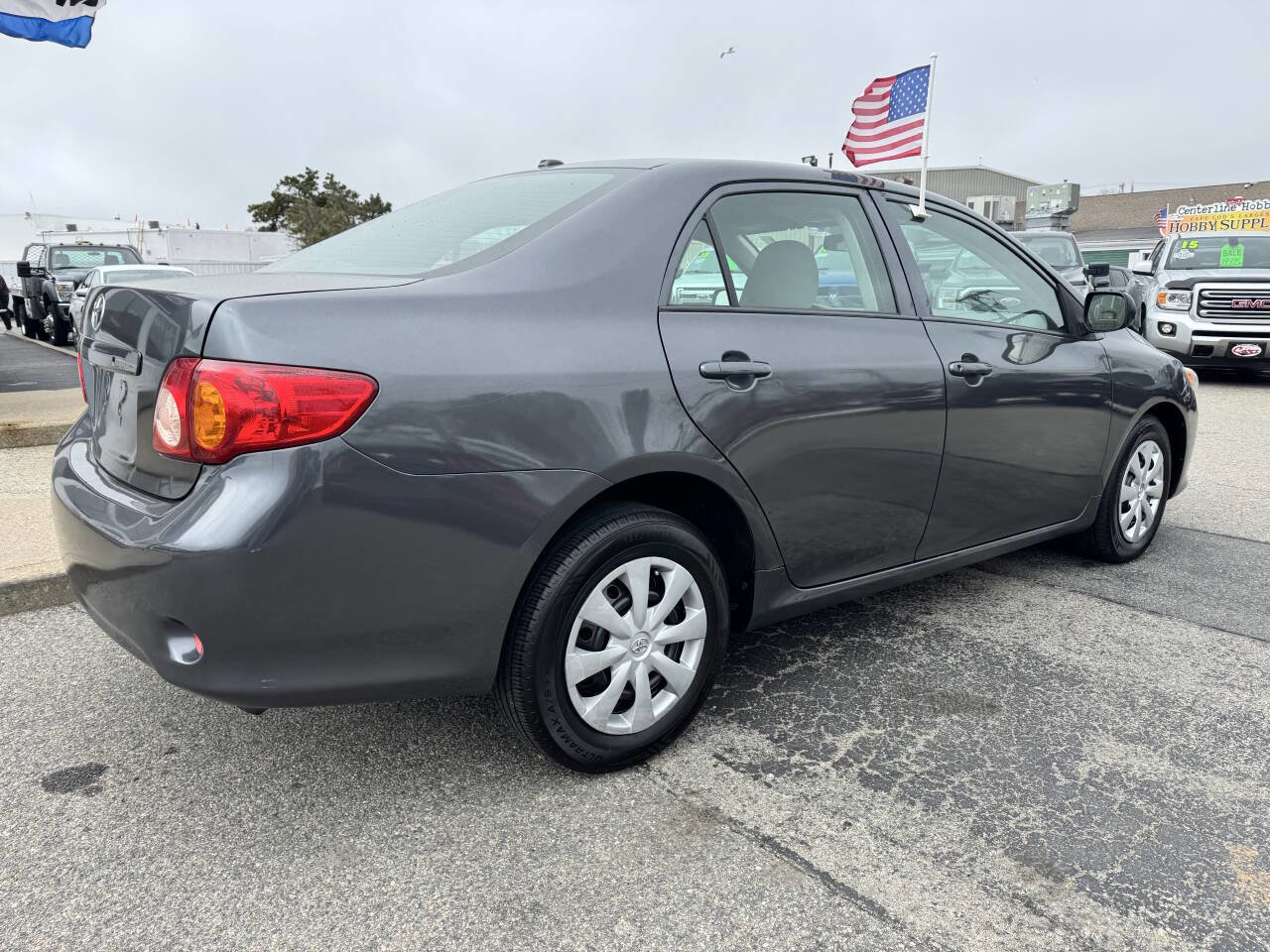 Used 2010 Toyota Corolla FWD image 9