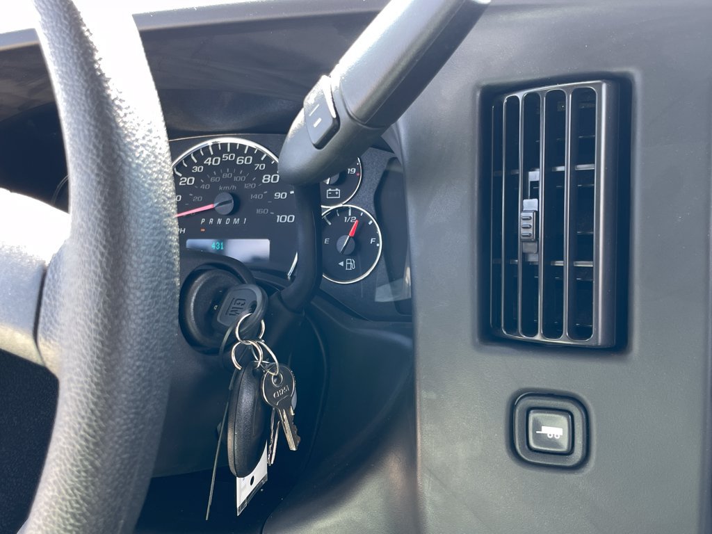 New 2025 GMC Savana 3500 w/ Power Convenience Package RWD image 17